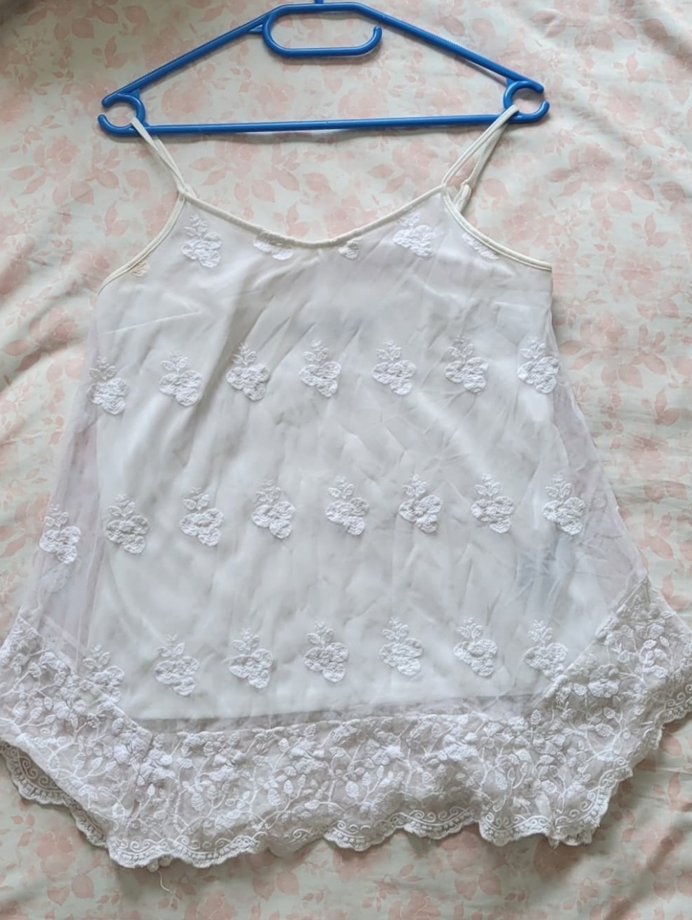 White Floral Cami With Lace Bottom Size M